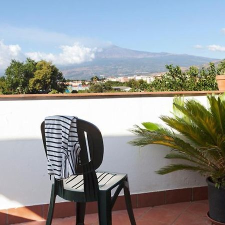La Trinacria Bed and Breakfast Giardini Naxos Exteriör bild